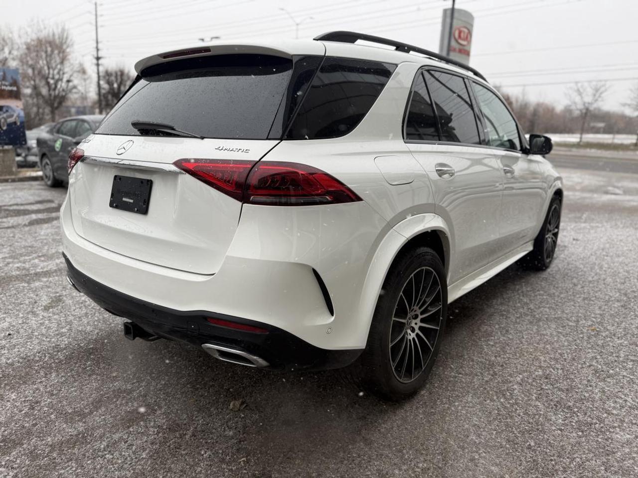 2022 Mercedes-Benz GLE350 GLE 350 4MATIC SUV Photo