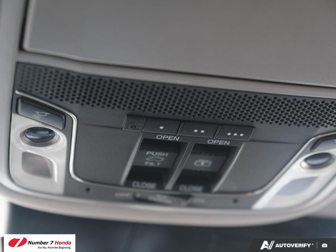 2021 Honda CR-V Touring *EXTENDED FACTORY WARRANTY *ONE OWNER Photo