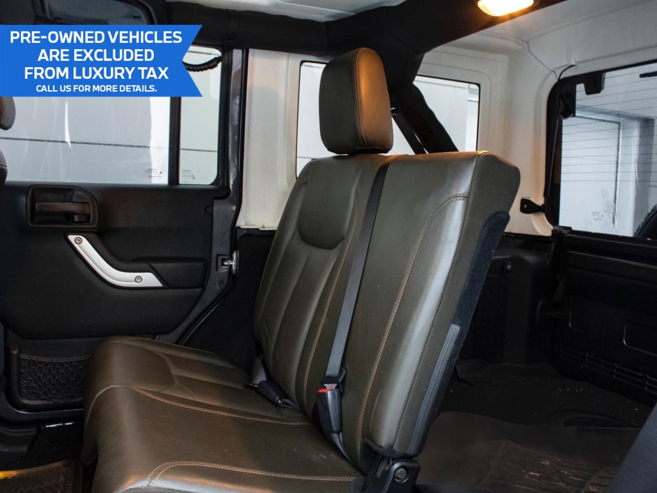 2016 Jeep WRANGLER UNLIMITED SAHARA EDITION-NO ACCIDENTS-LOW KMS Photo