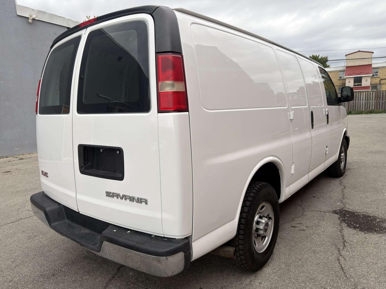 2017 GMC Savana Van 2500/ 3/4 TON !!!! SOLD SOLD SOLD !!!! Photo
