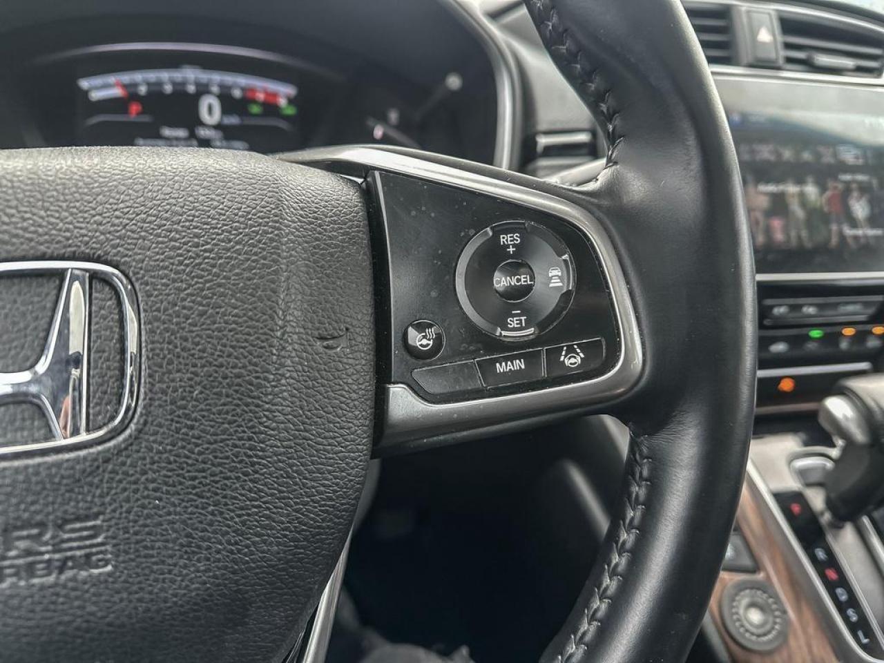 2017 Honda CR-V Touring Photo