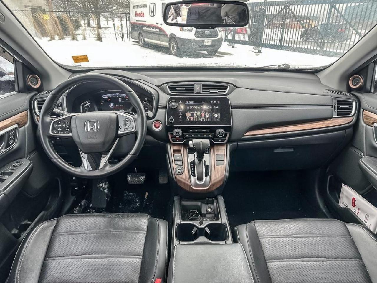 2017 Honda CR-V Touring Photo