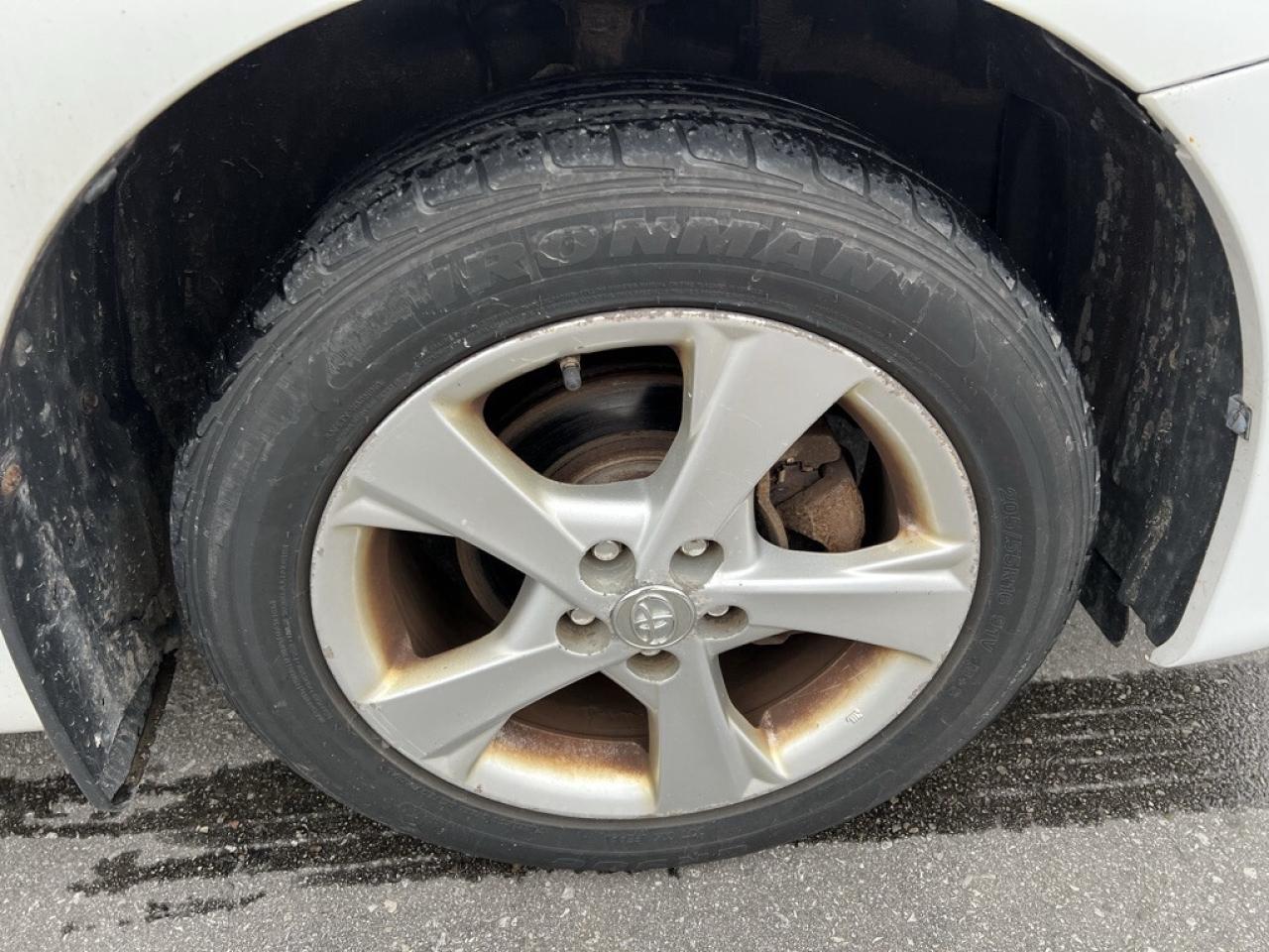 2012 Toyota Matrix 4dr Automatic  Front-wheel Drive Photo