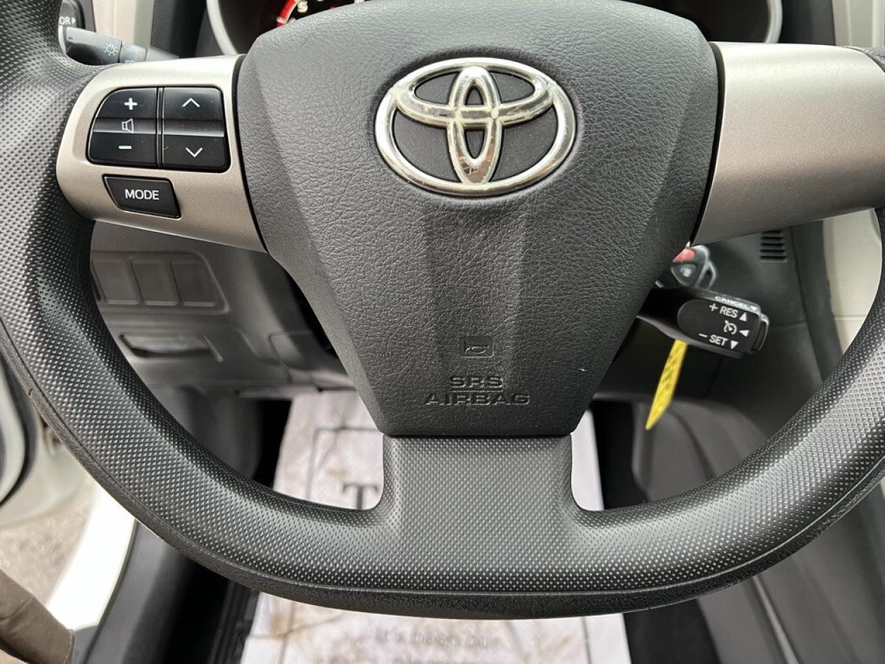 2012 Toyota Matrix 4dr Automatic  Front-wheel Drive Photo