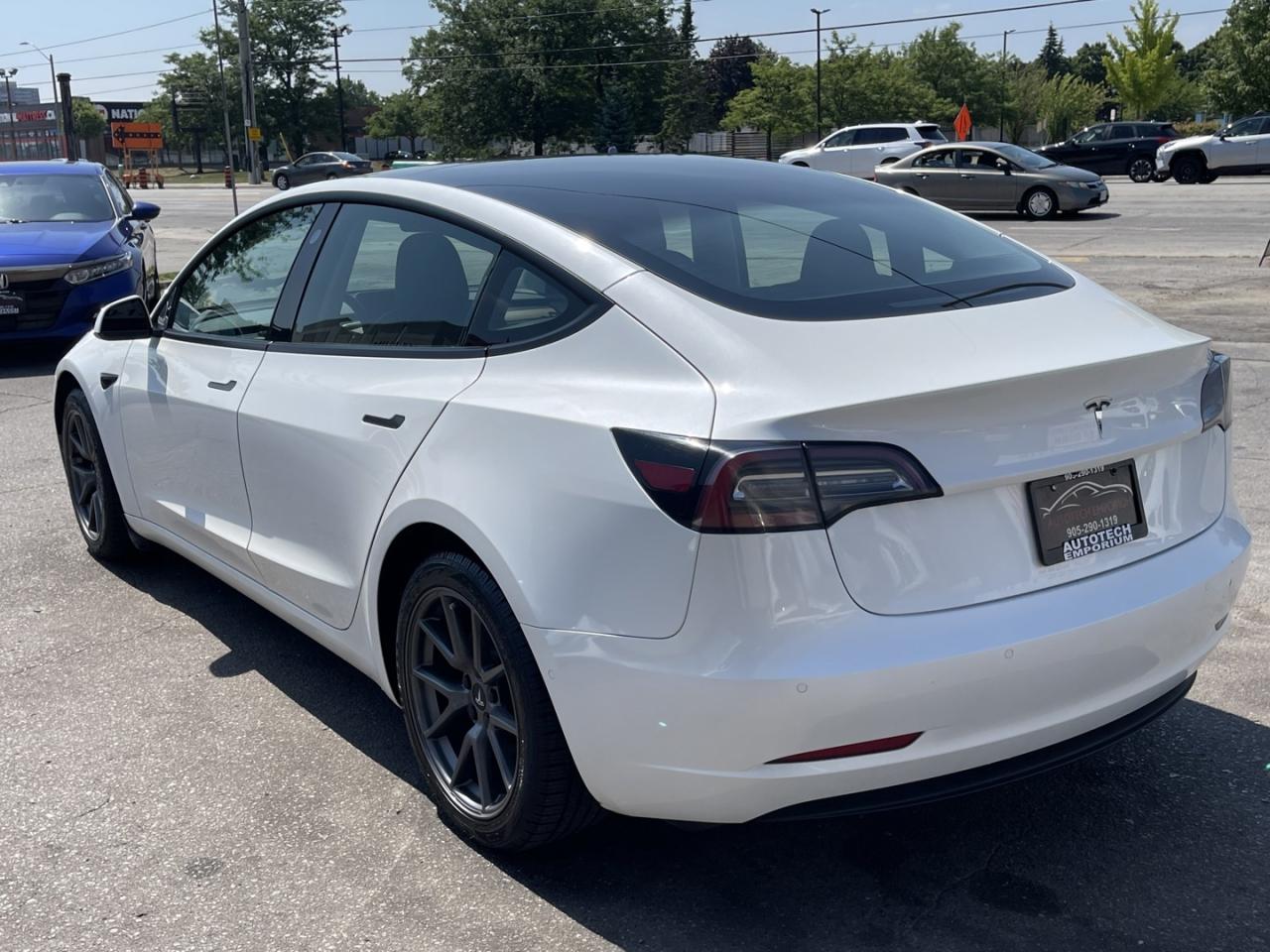 2021 Tesla Model 3 SR Plus / Pano Roof / Leather / Blind Spot Cameras Photo