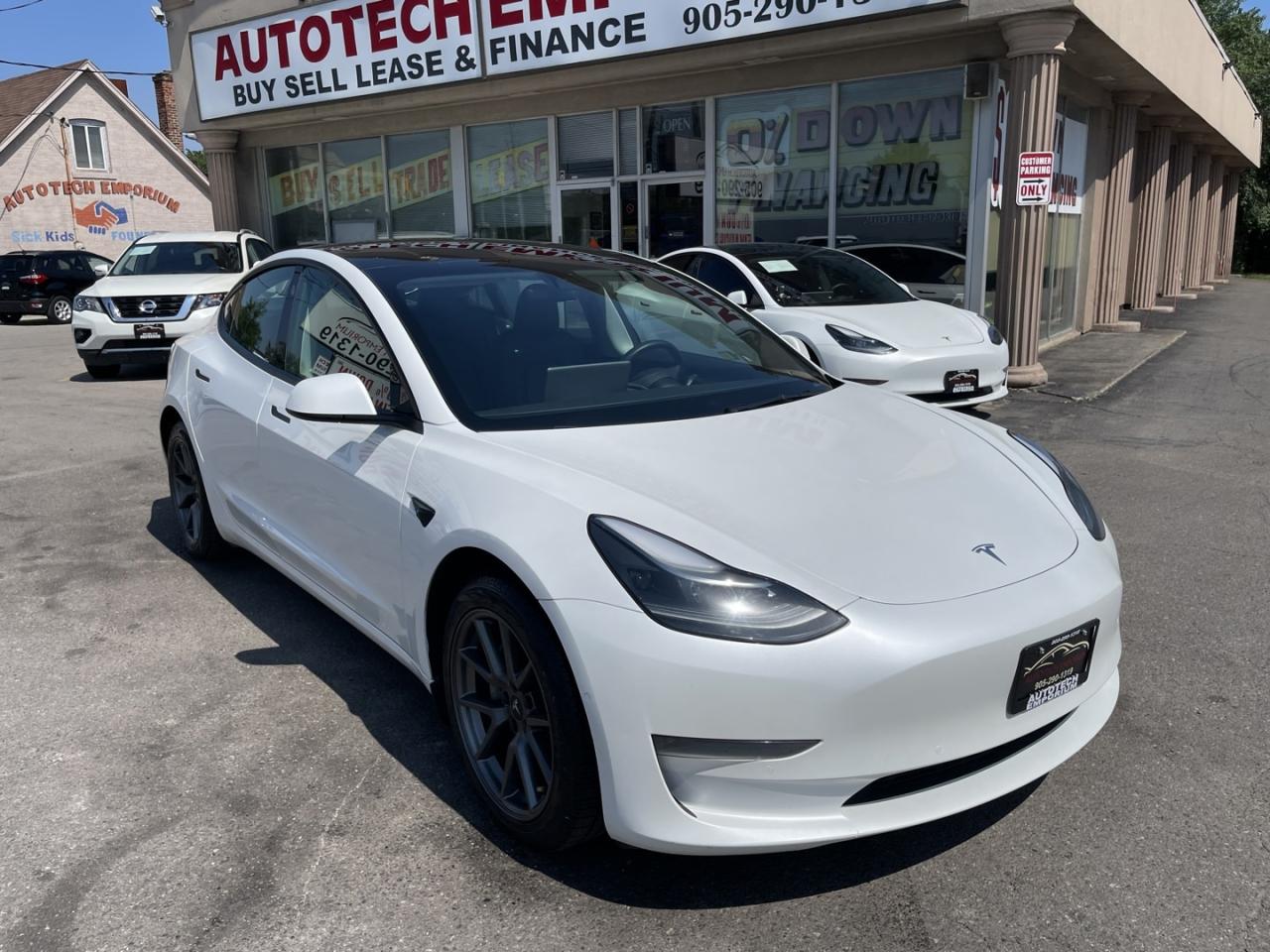 2021 Tesla Model 3 SR Plus / Pano Roof / Leather / Blind Spot Cameras Photo4