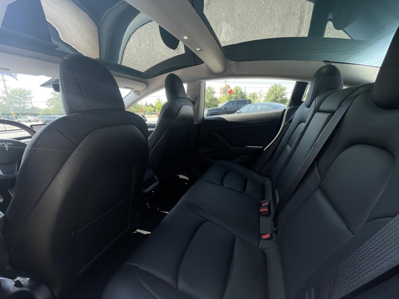 2021 Tesla Model 3 SR Plus / Pano Roof / Leather / Blind Spot Cameras Photo