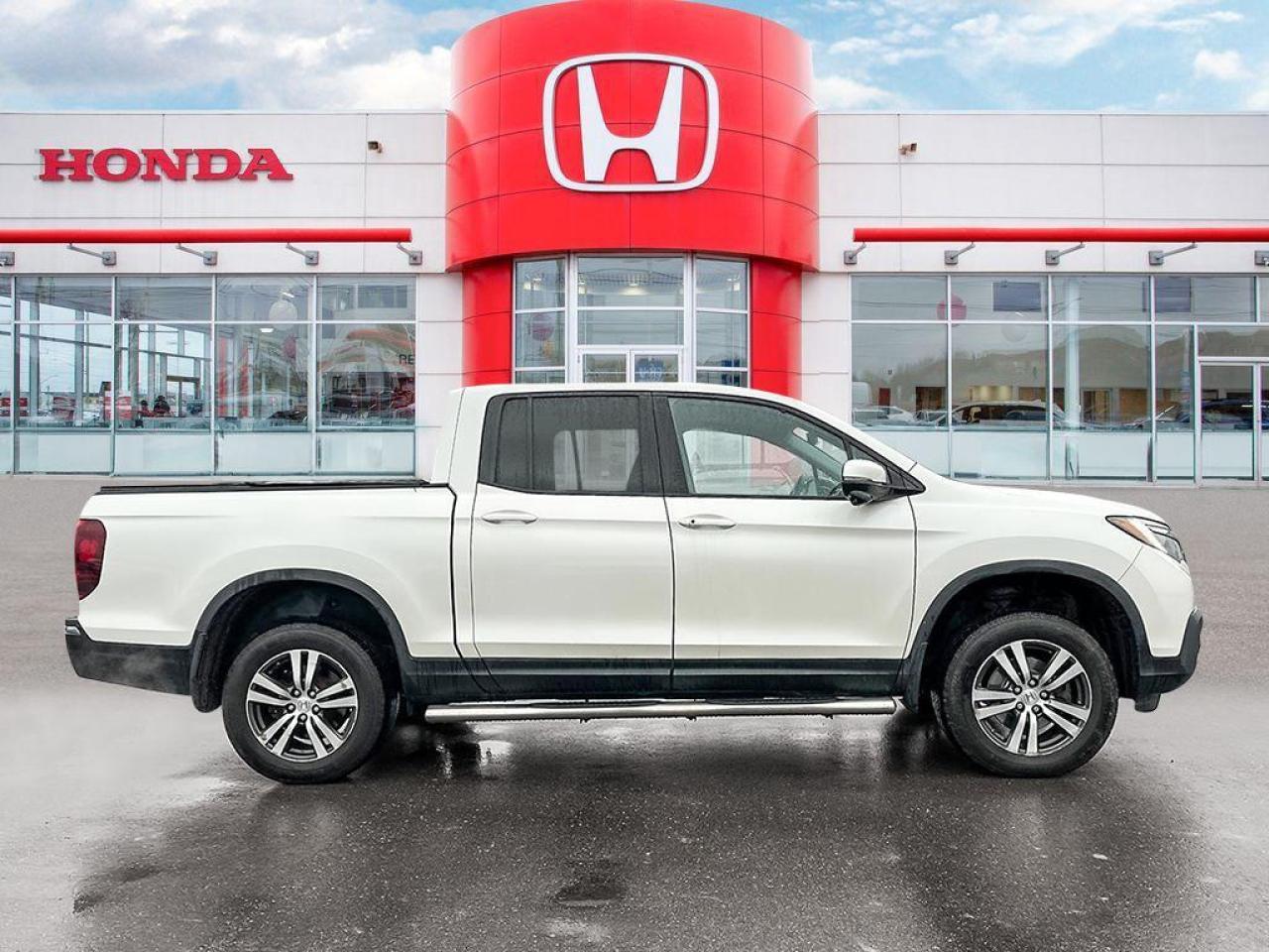 2017 Honda Ridgeline SPORT Photo