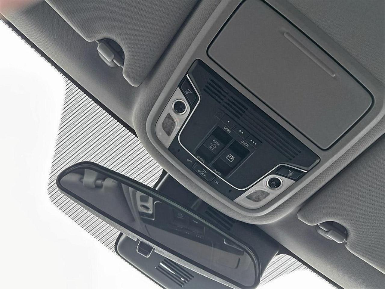 2017 Honda Ridgeline SPORT Photo