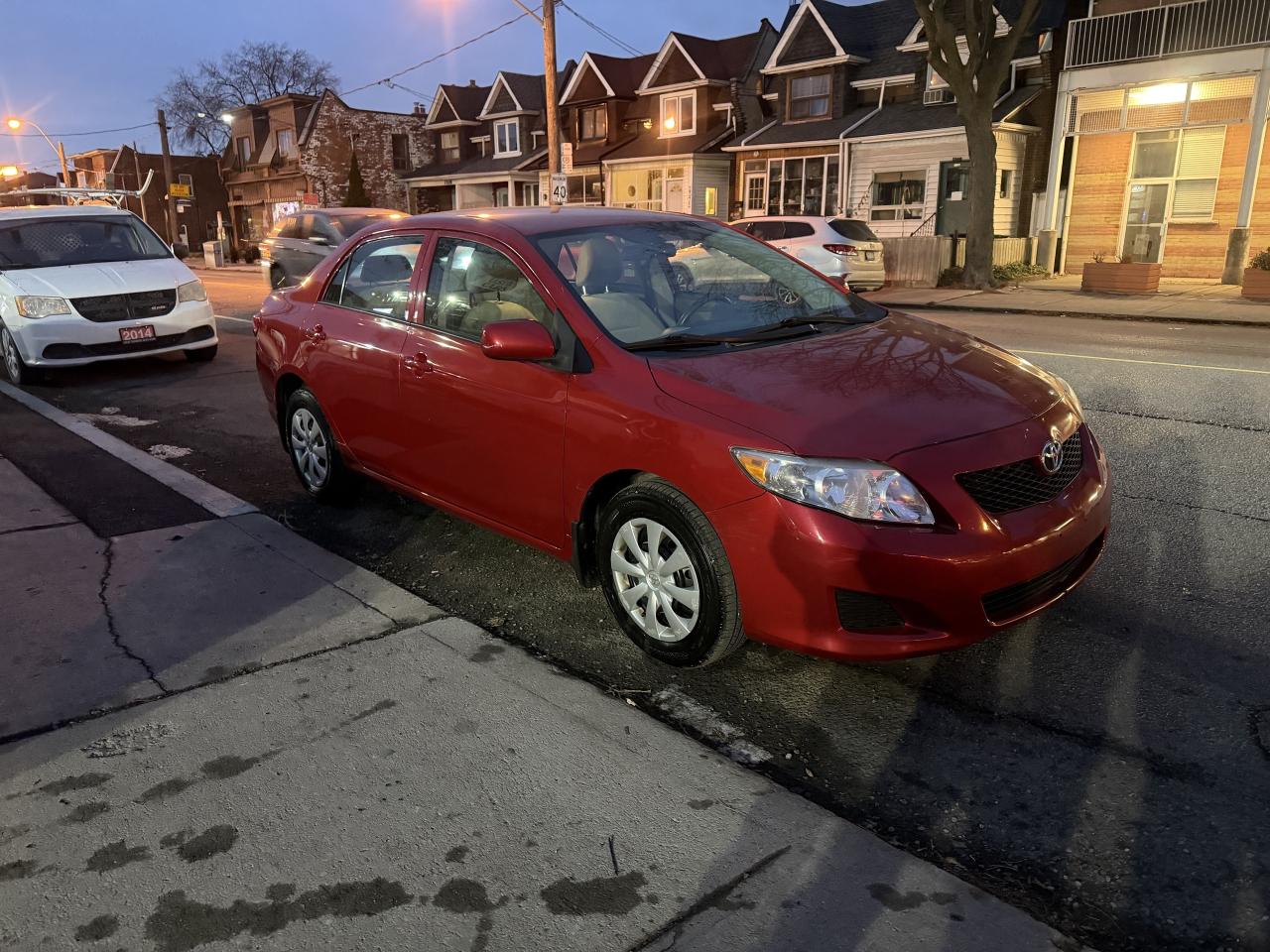 2009 Toyota Corolla 4dr Sdn Auto CE/ 133336 KMS !!! COMES CERTIFIED Photo
