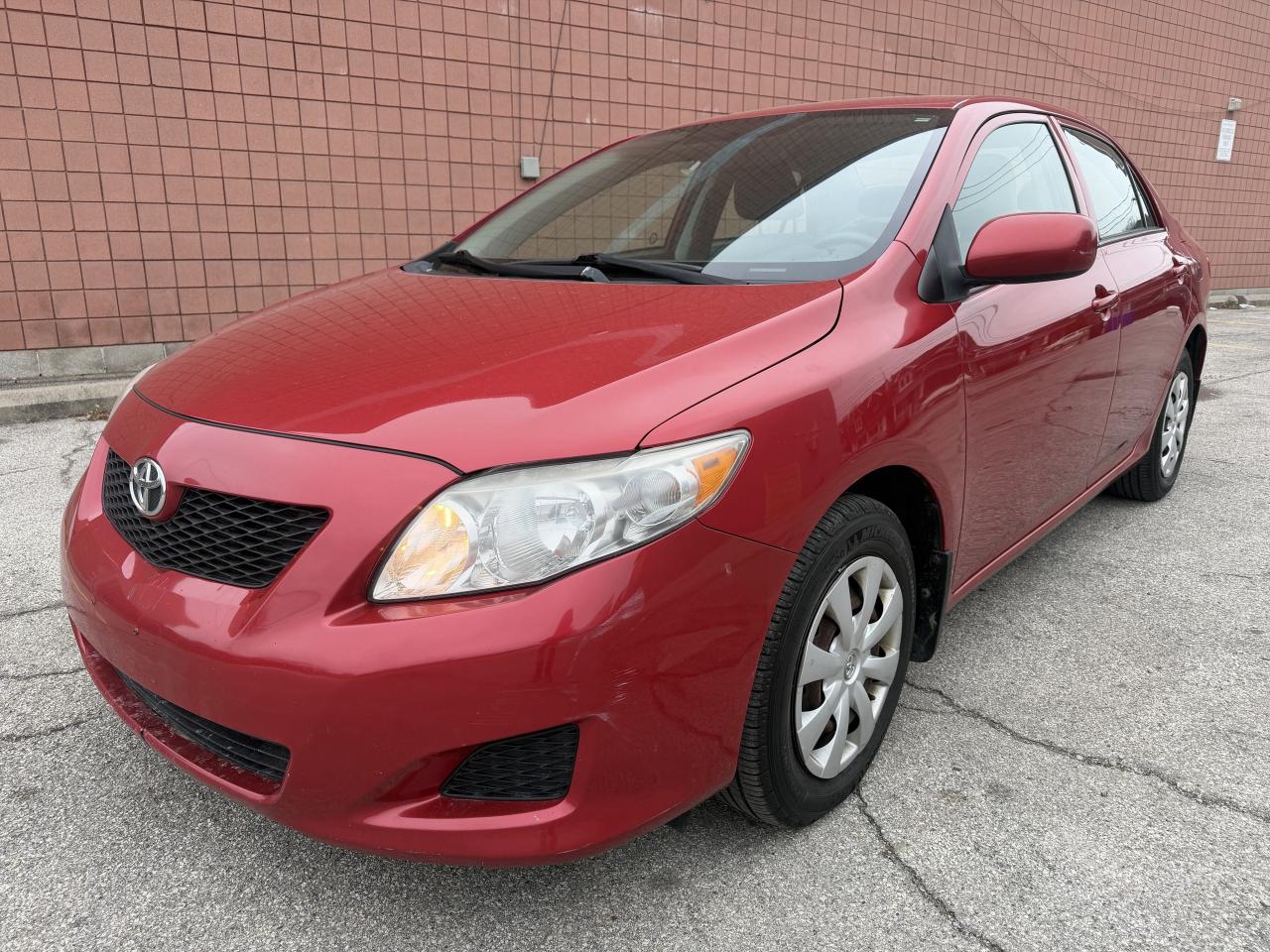 2009 Toyota Corolla 4dr Sdn Auto CE/ 133336 KMS !!! COMES CERTIFIED Photo