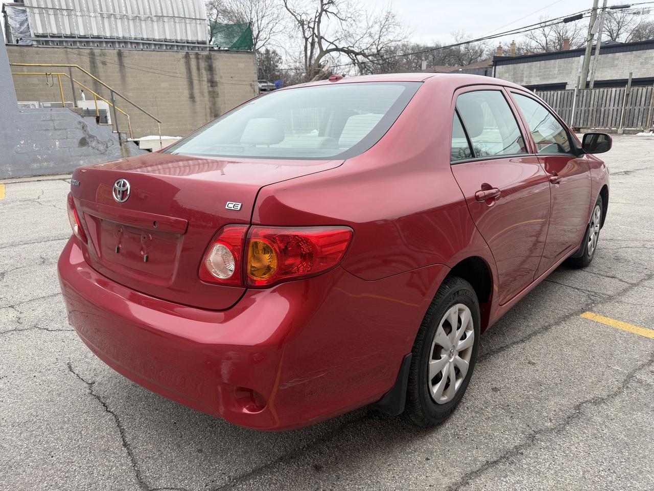 2009 Toyota Corolla 4dr Sdn Auto CE/ 133336 KMS !!! COMES CERTIFIED Photo