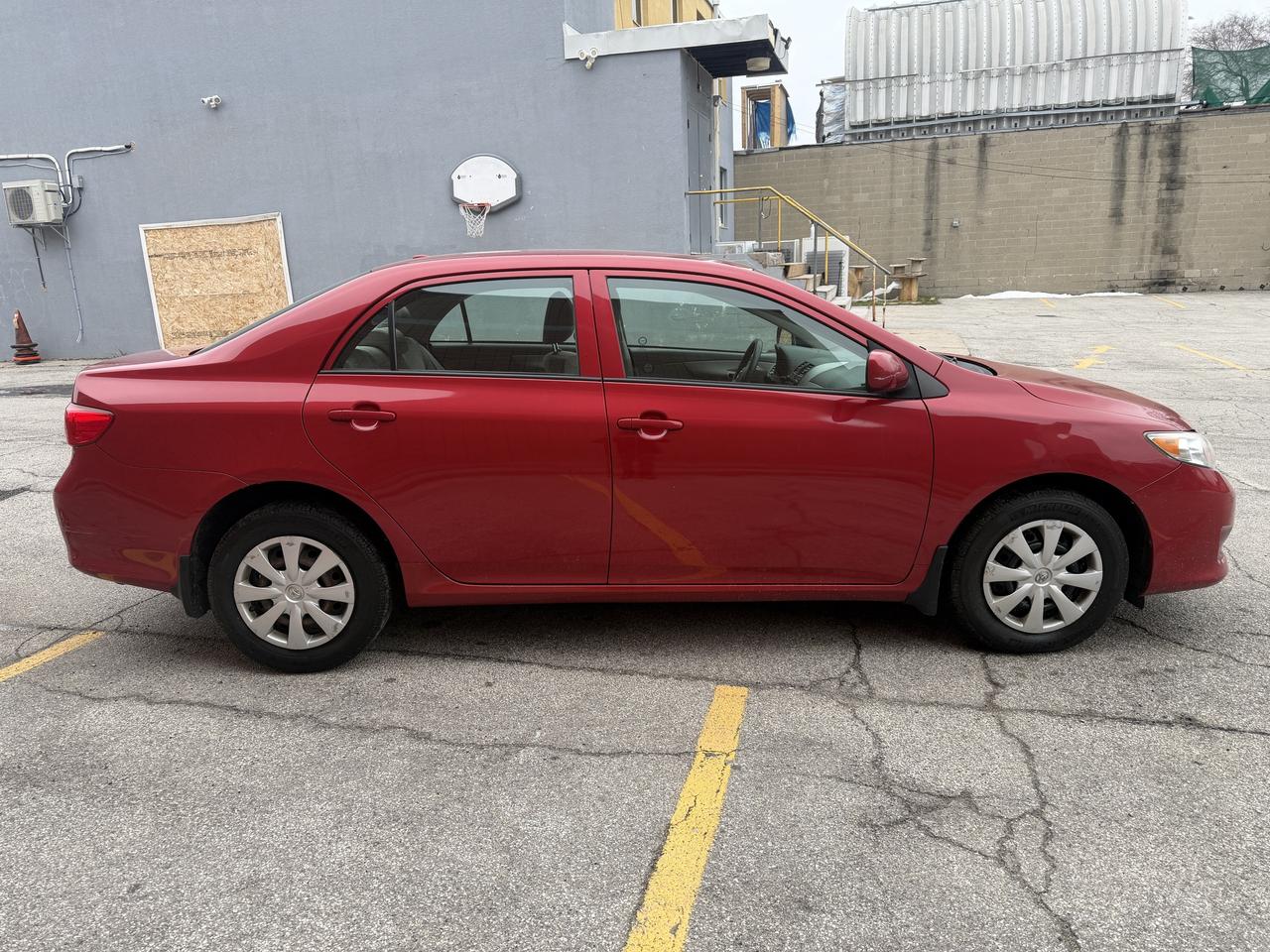 2009 Toyota Corolla 4dr Sdn Auto CE/ 133336 KMS !!! COMES CERTIFIED Photo