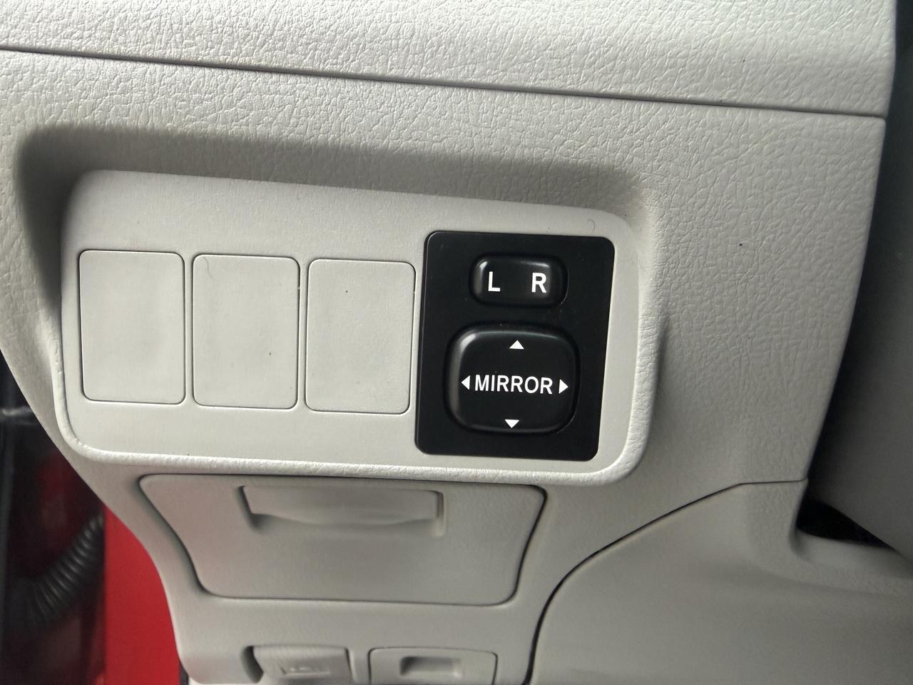 2009 Toyota Corolla 4dr Sdn Auto CE/ 133336 KMS !!! COMES CERTIFIED Photo