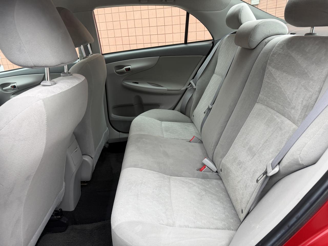 2009 Toyota Corolla 4dr Sdn Auto CE/ 133336 KMS !!! COMES CERTIFIED Photo