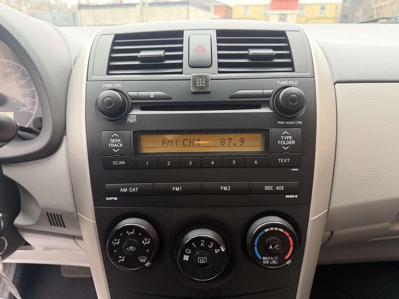 2009 Toyota Corolla !!! JUST SOLD SOLD SOLD ! Auto CE/ 133336 KMS !!! Photo