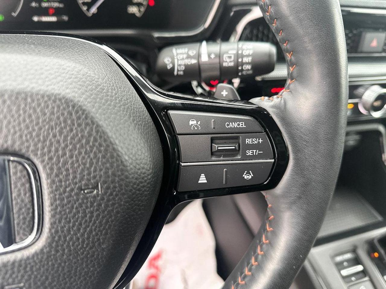 2024 Honda CR-V Hybrid Touring Photo