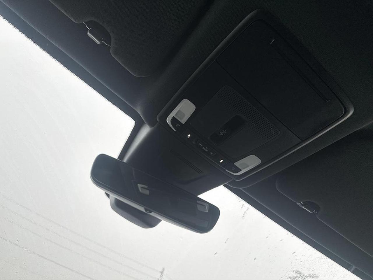 2024 Honda CR-V Hybrid Touring Photo