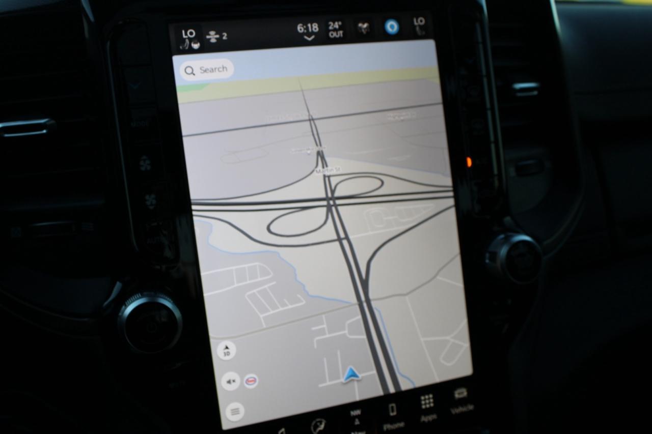 2022 RAM 1500 Sport Crew Cab 4WD   No Accident   Safety Certifie Photo