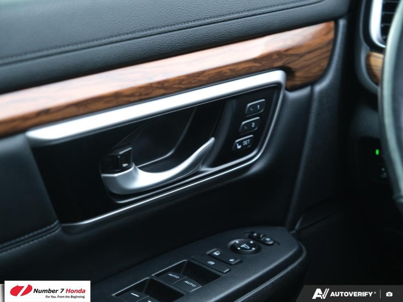 2022 Honda CR-V Touring *EXTENDED FACTORY WARRANTY* Photo