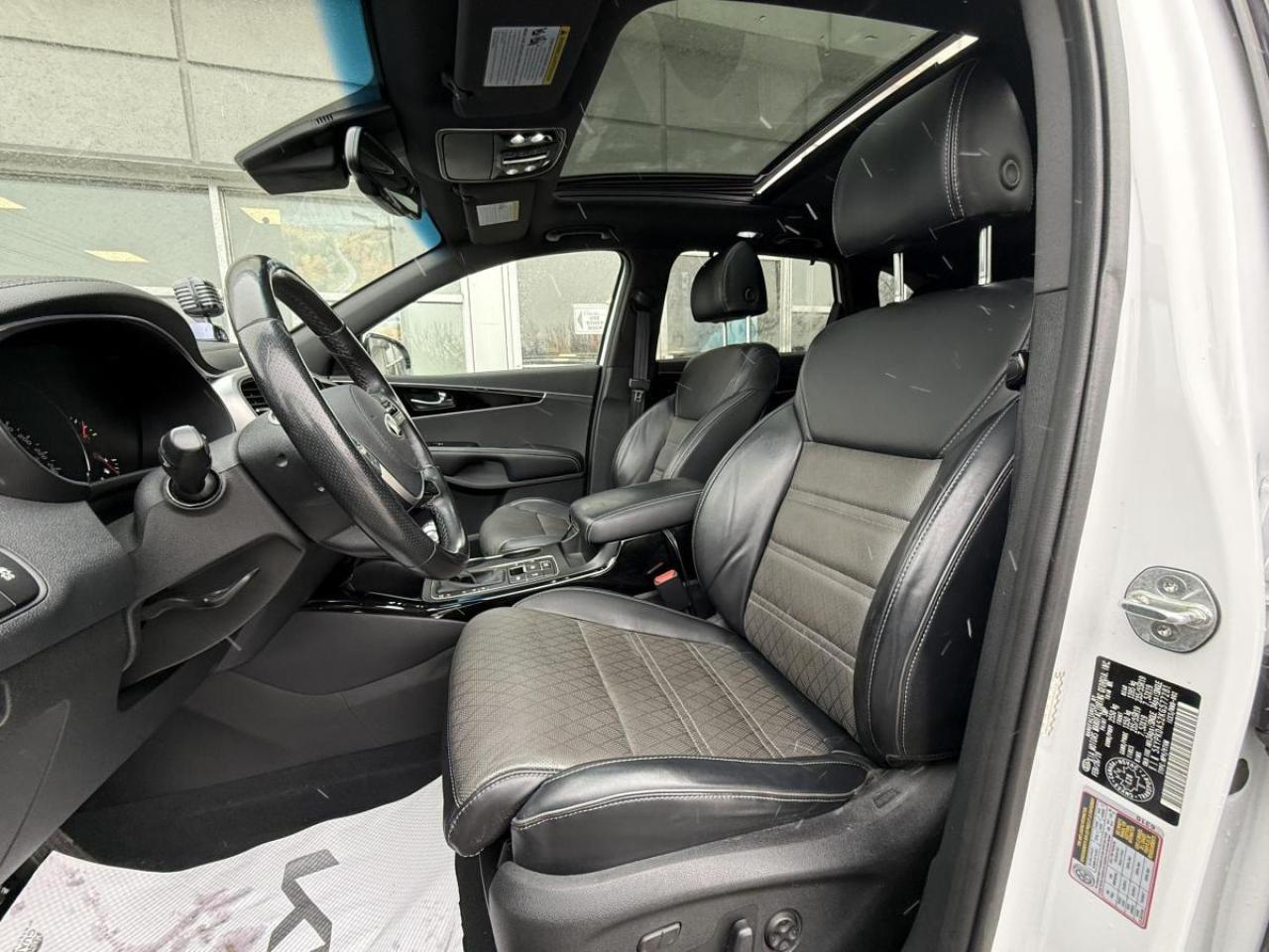 2019 Kia Sorento SXL Limited AWD w/Black Nappa Photo