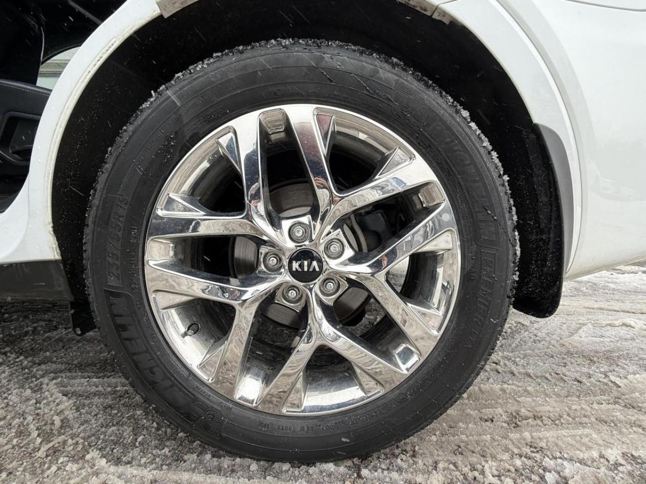 2019 Kia Sorento SXL Limited AWD w/Black Nappa Photo