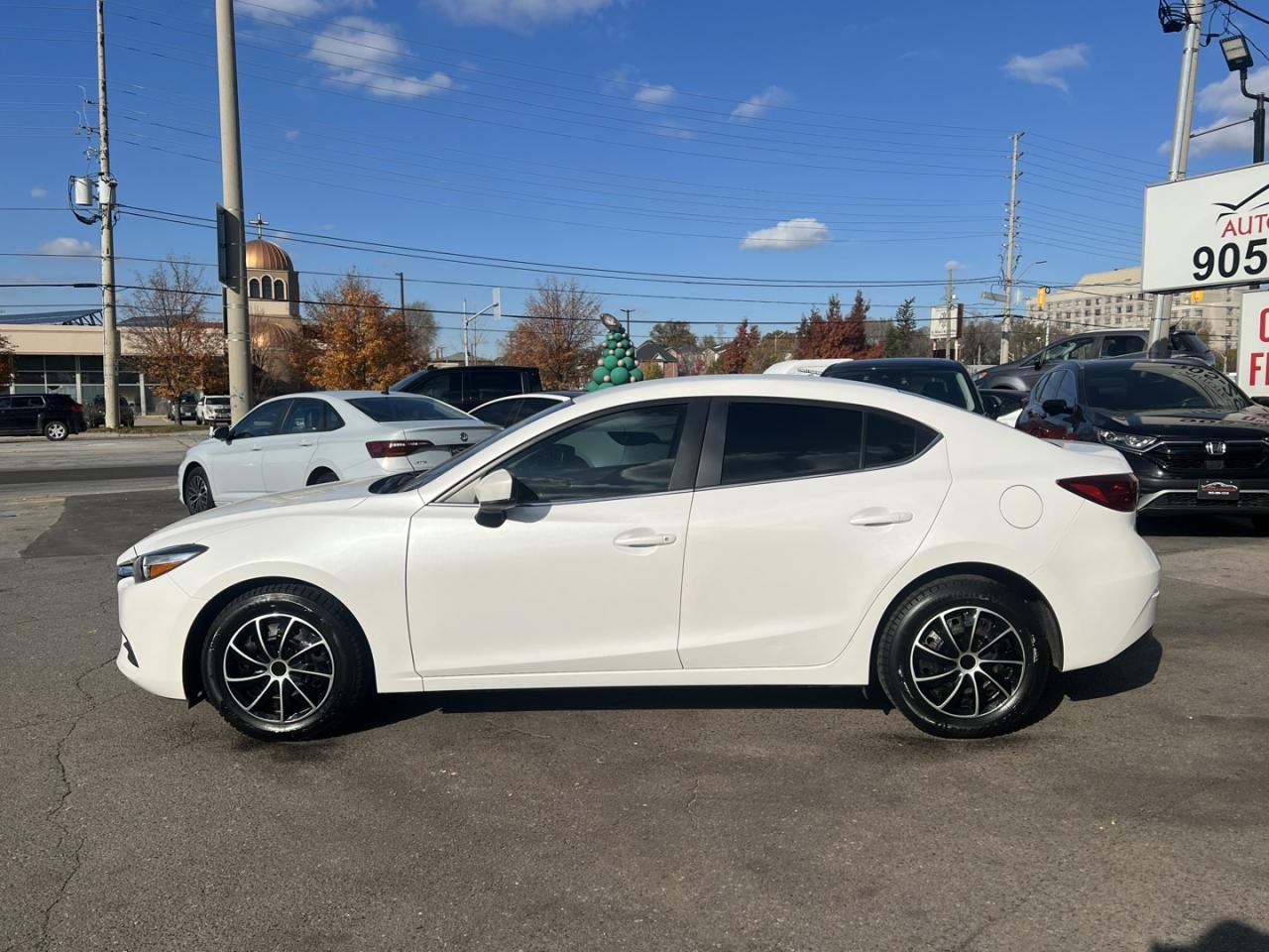 2018 Mazda MAZDA3 GS Pearl White Htd Steering   Htd Seats   Push Sta Photo