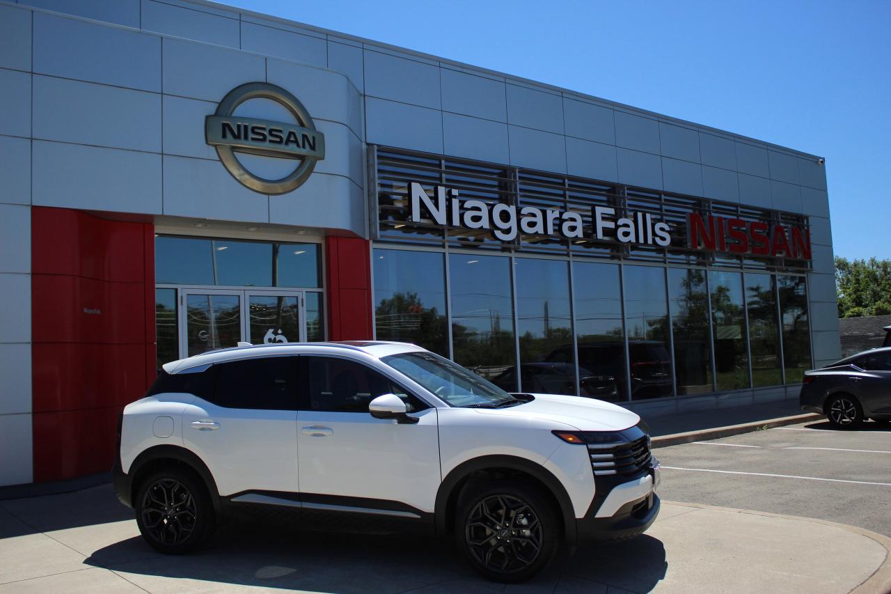 2025 Nissan Kicks ONLY 3700 KILO WOW/ SR PKG/ LEATHER / PANO ROOF / Photo