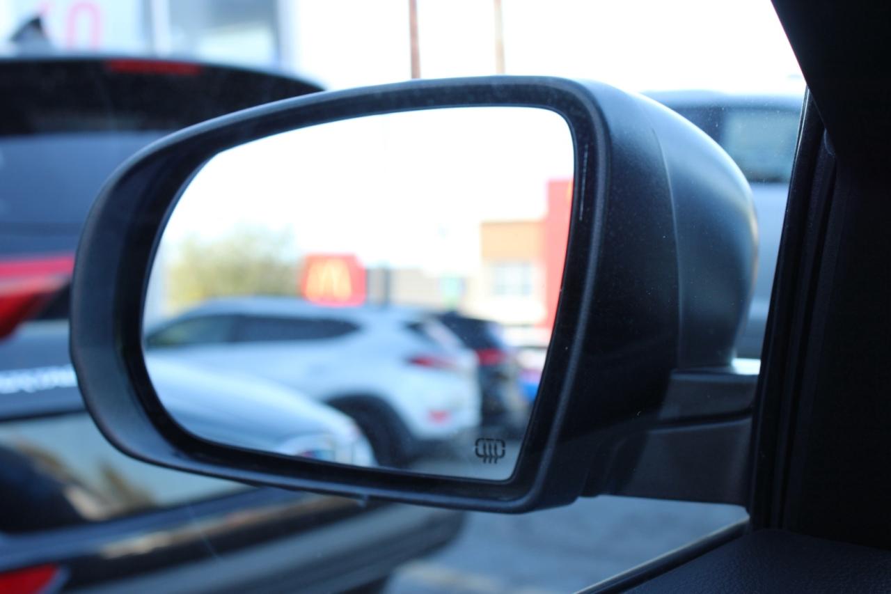 2019 Jeep Cherokee Trailhawk 4WD   No Accident   Moonroof   Safety Ce Photo