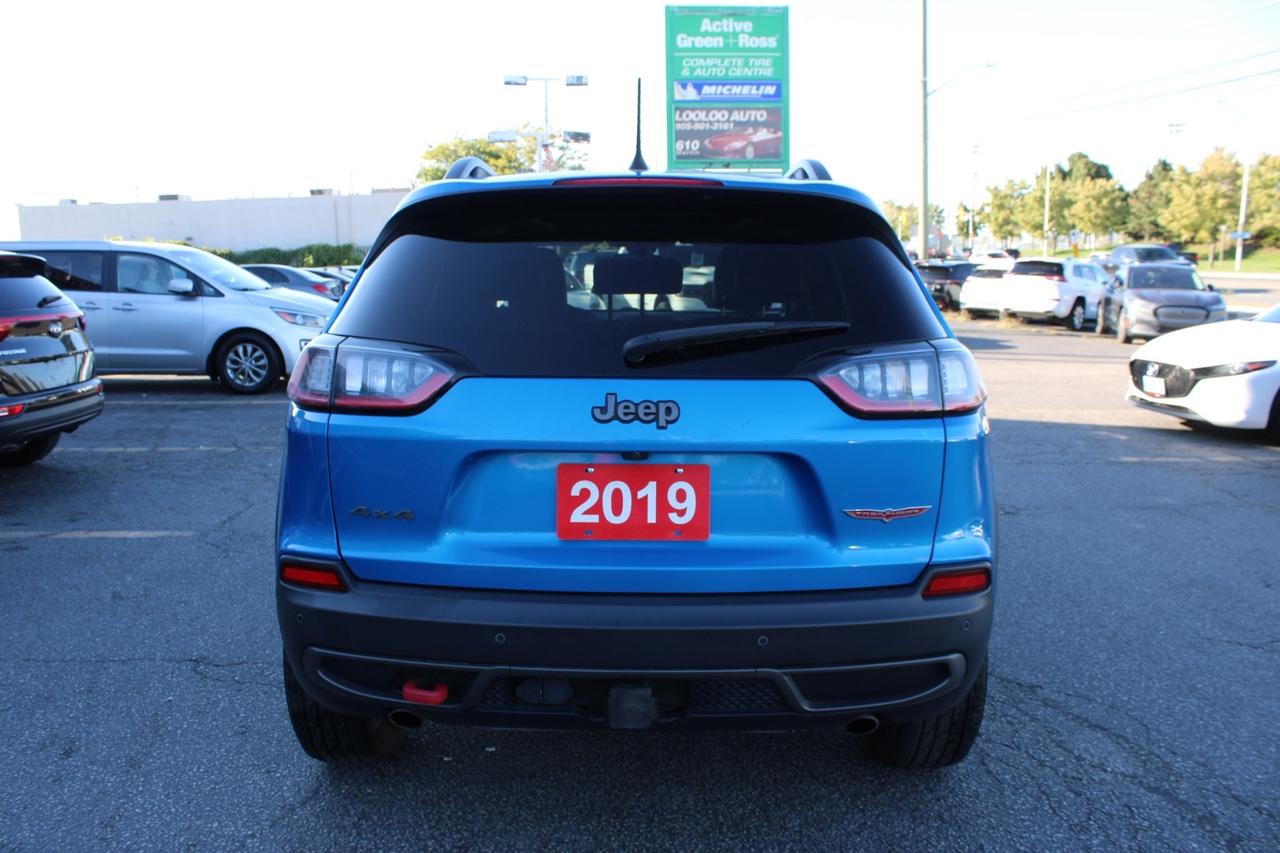 2019 Jeep Cherokee Trailhawk 4WD   No Accident   Moonroof Photo4