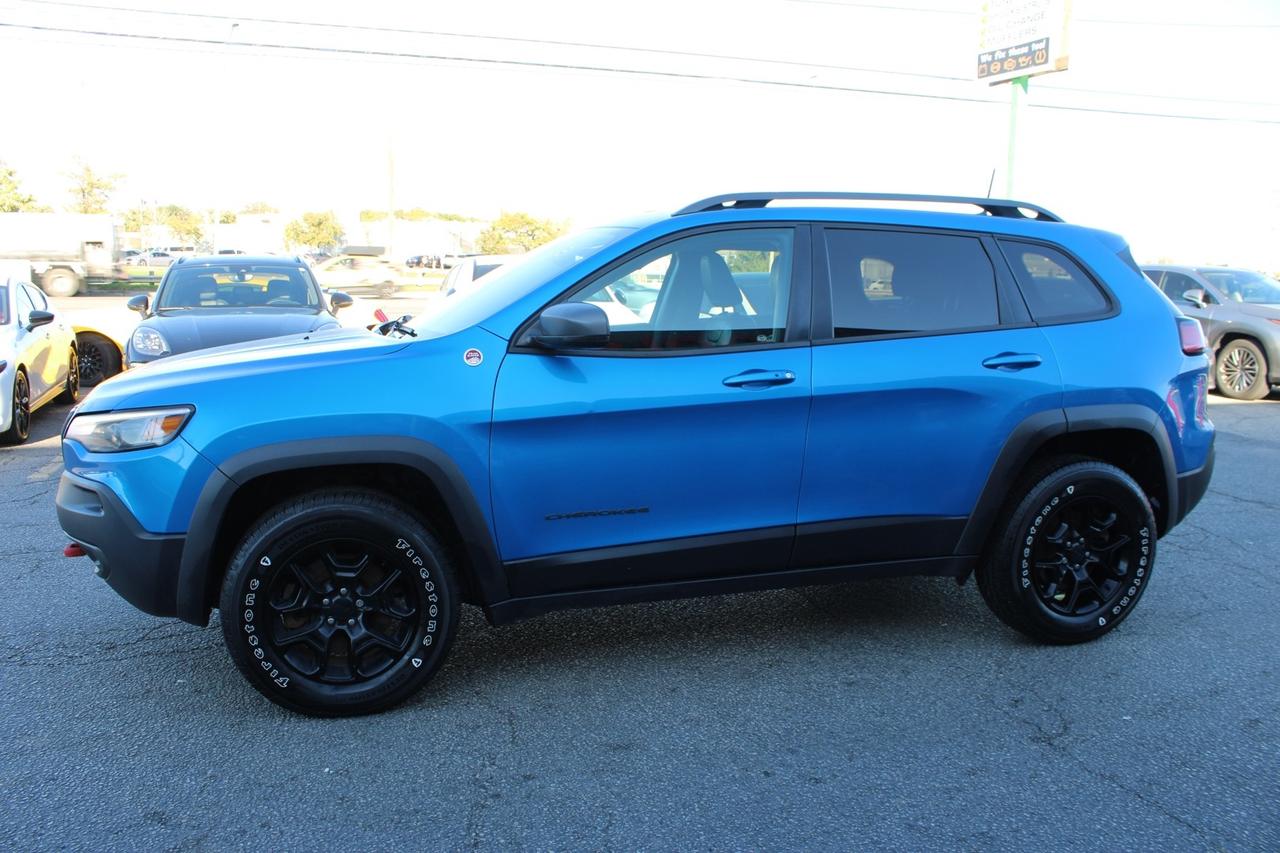 2019 Jeep Cherokee Trailhawk 4WD   No Accident   Moonroof Photo