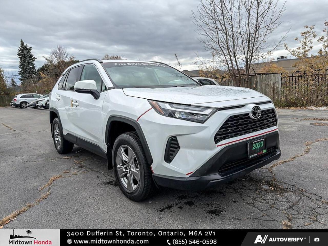 2023 Toyota RAV4 *HEATED STEERING / DIFFERENT DRIVE MODE / SUNROOF* Photo