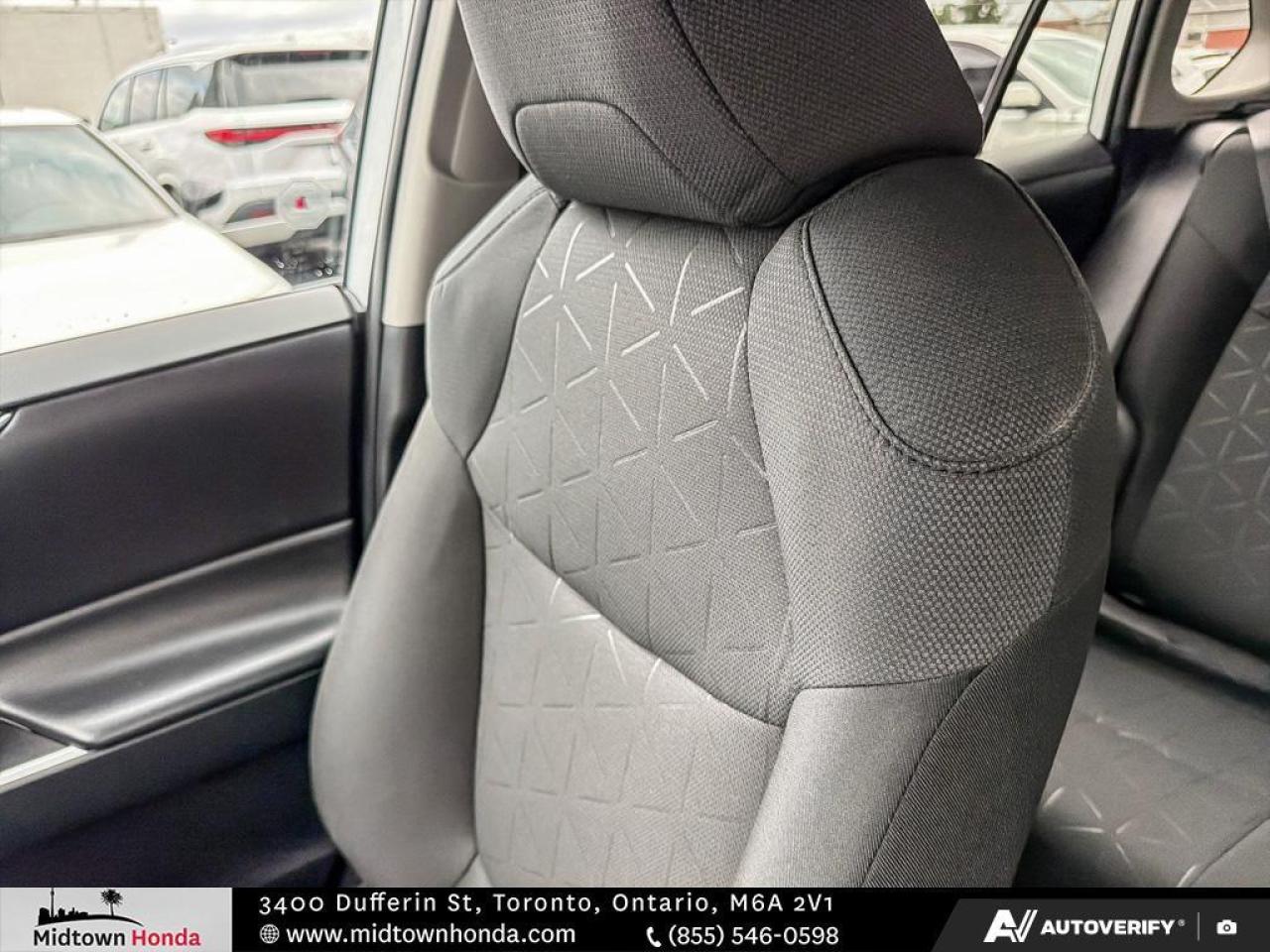 2023 Toyota RAV4 *HEATED STEERING / DIFFERENT DRIVE MODE / SUNROOF* Photo