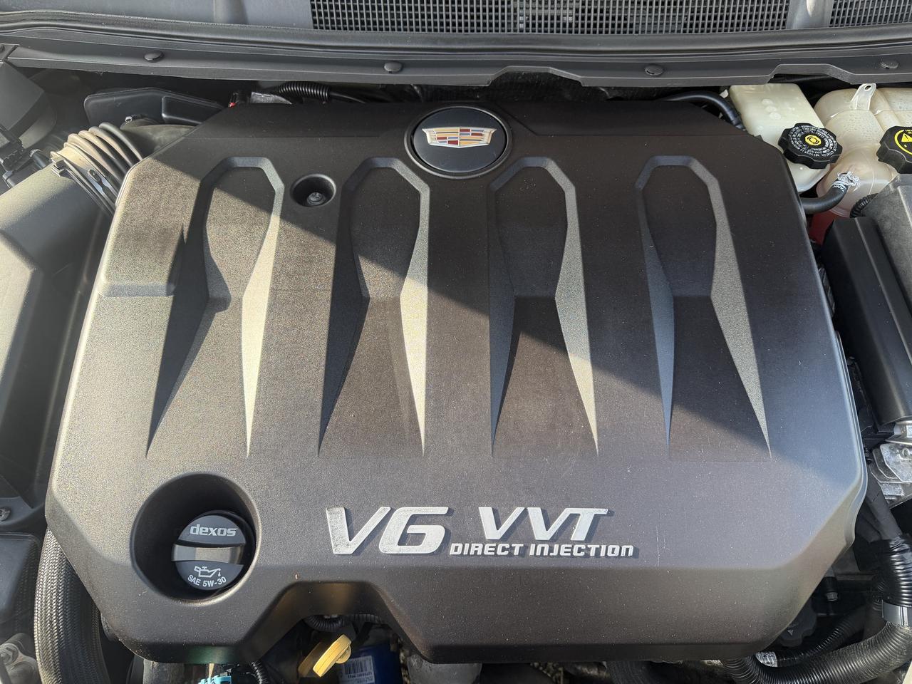 2016 Cadillac XTS ONE OWNER !!  117886 KMS  !! CAR FAX CLN ! LOADED Photo