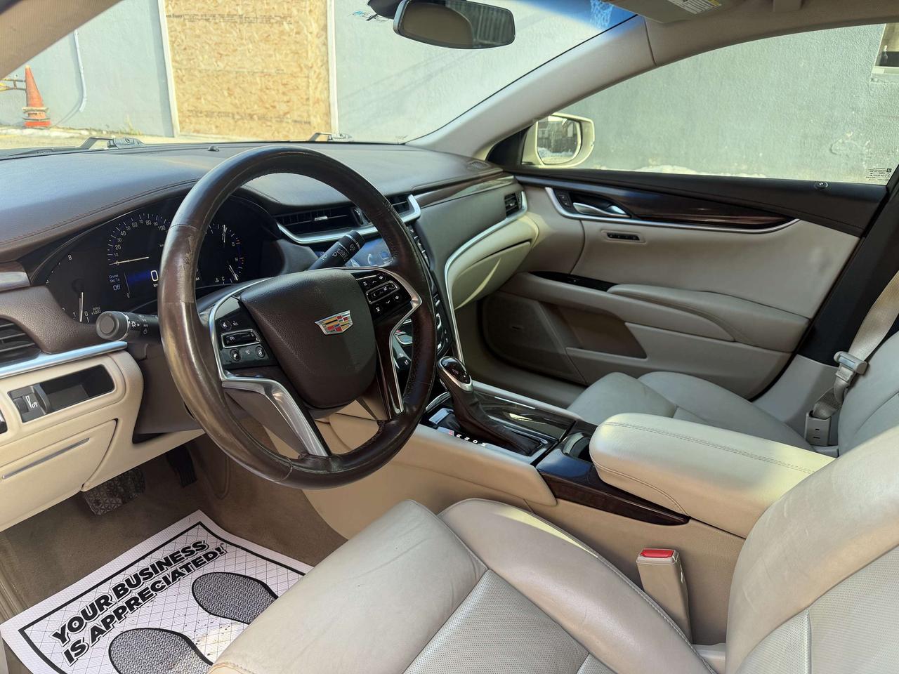 2016 Cadillac XTS ONE OWNER !!  117886 KMS  !! CAR FAX CLN ! LOADED Photo