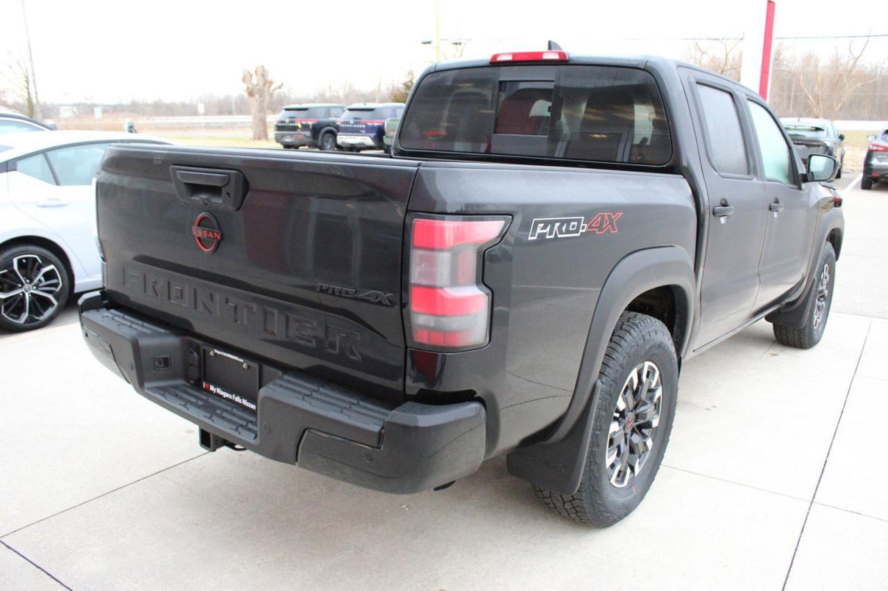 2024 Nissan Frontier PRO-4X / ONLY 6523 KILO WOW  / WIRELESS CARPLAY / Photo4
