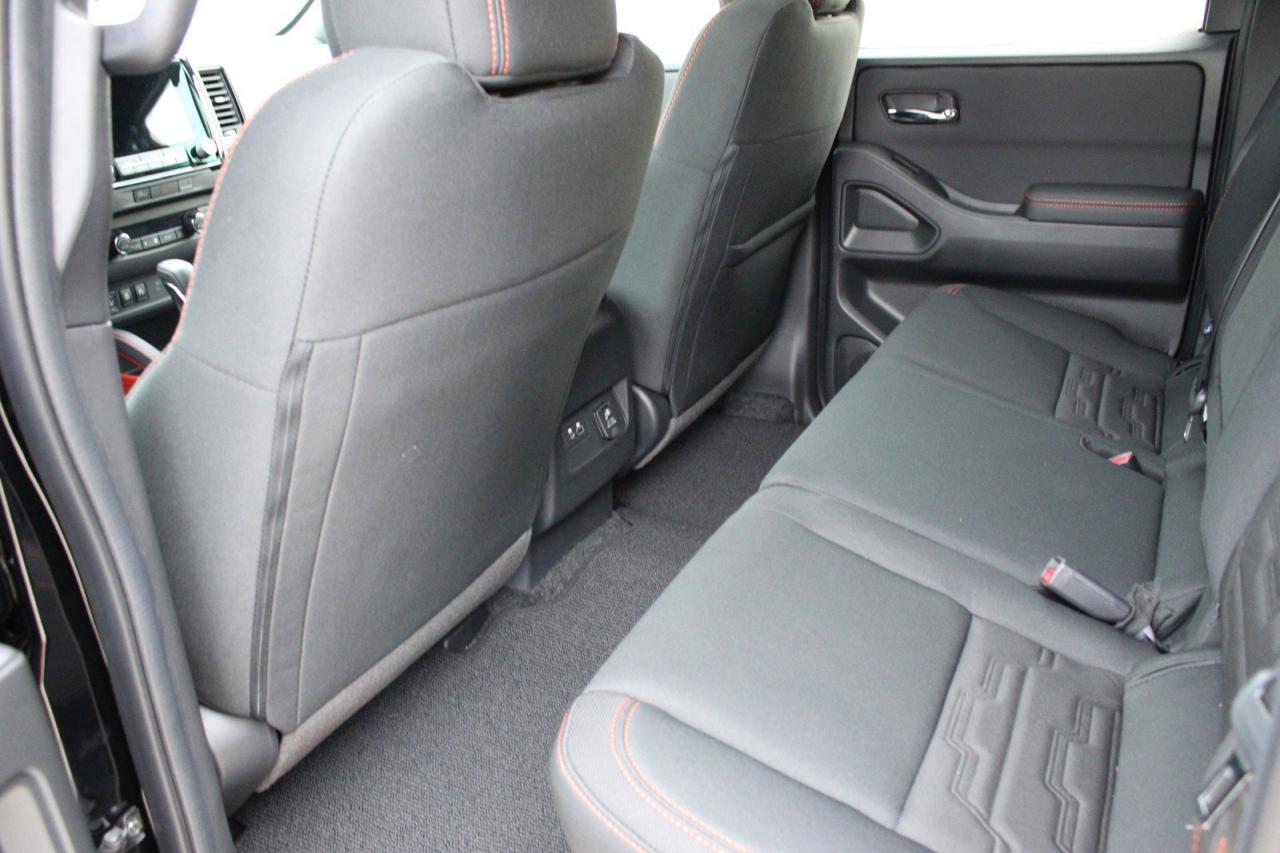 2024 Nissan Frontier PRO-4X / ONLY 6523 KILO WOW  / WIRELESS CARPLAY / Photo