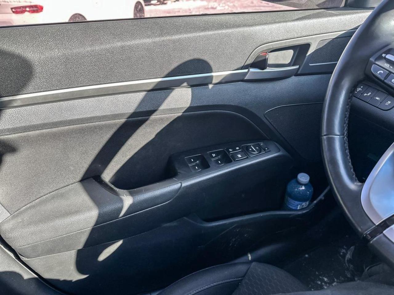 2020 Hyundai Elantra Preferred Photo