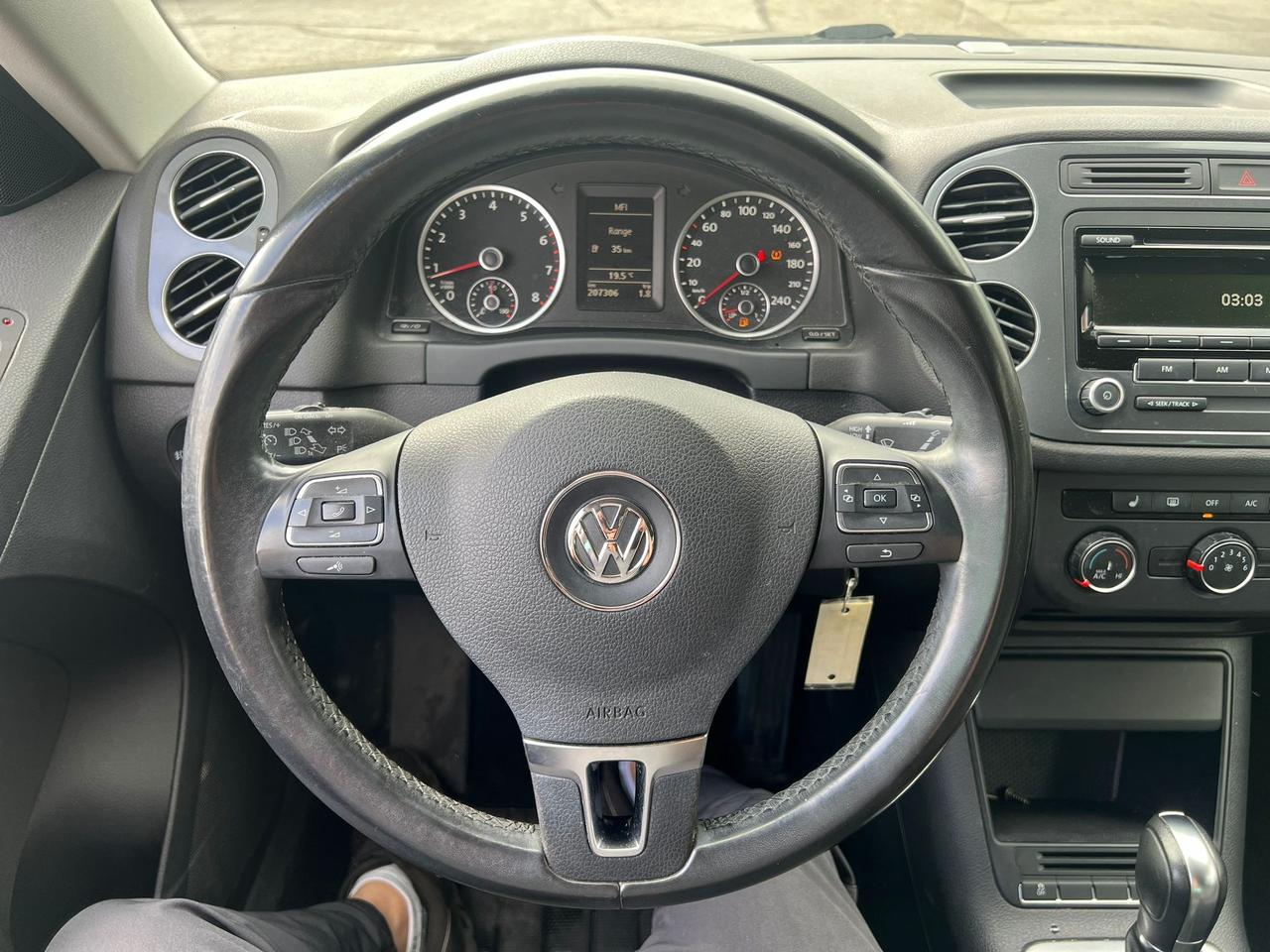 2014 Volkswagen Tiguan 4MOTION 4dr Auto Trendline Photo