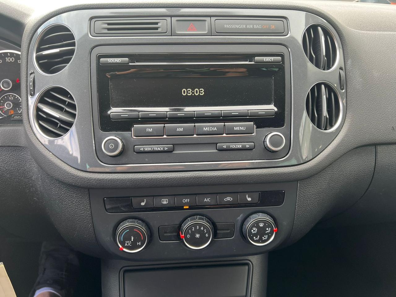 2014 Volkswagen Tiguan 4MOTION 4dr Auto Trendline Photo