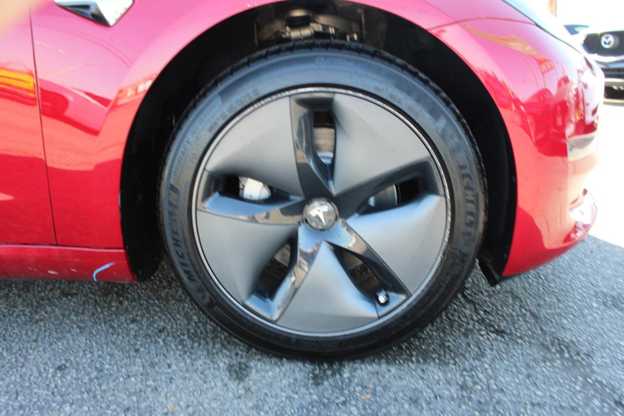 2019 Tesla Model 3 SR+ Panoramic Sunroof $78/Weekly Certified Photo