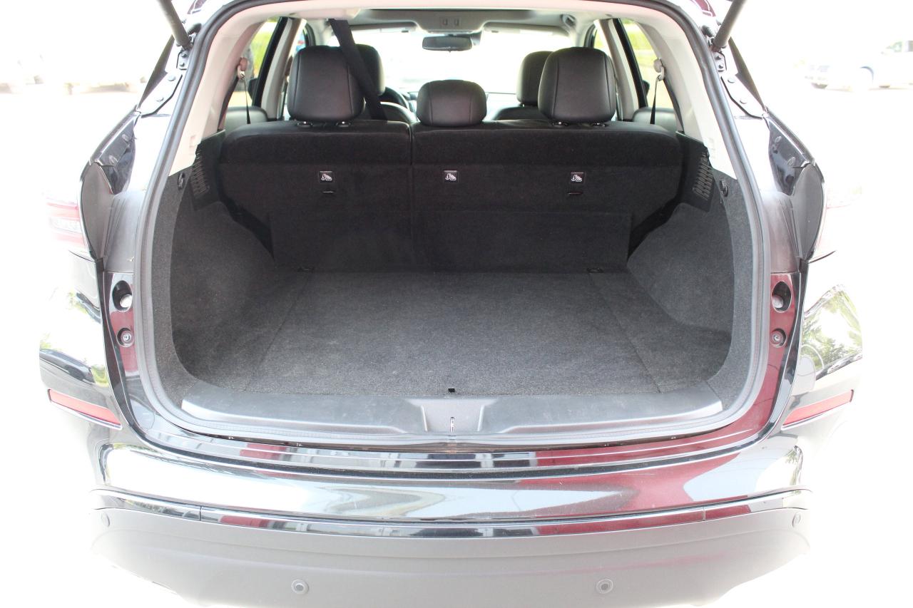 2021 Nissan Murano MIDNIGHT EDITION/ POWER LIFTGATE/ BUG DEFLECTOR/ T Photo