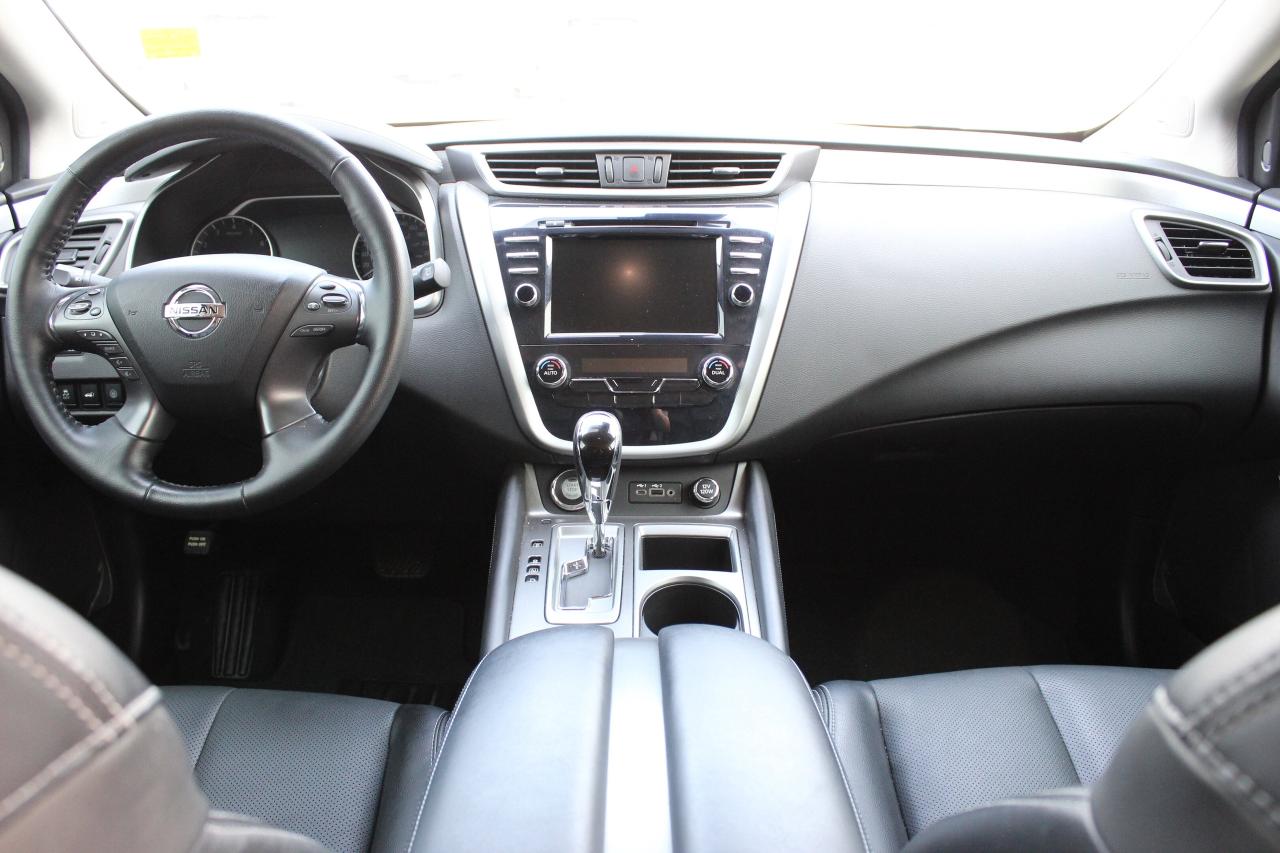 2021 Nissan Murano Midnight Edition, AWD, Leather, Sunroof, Service H Photo