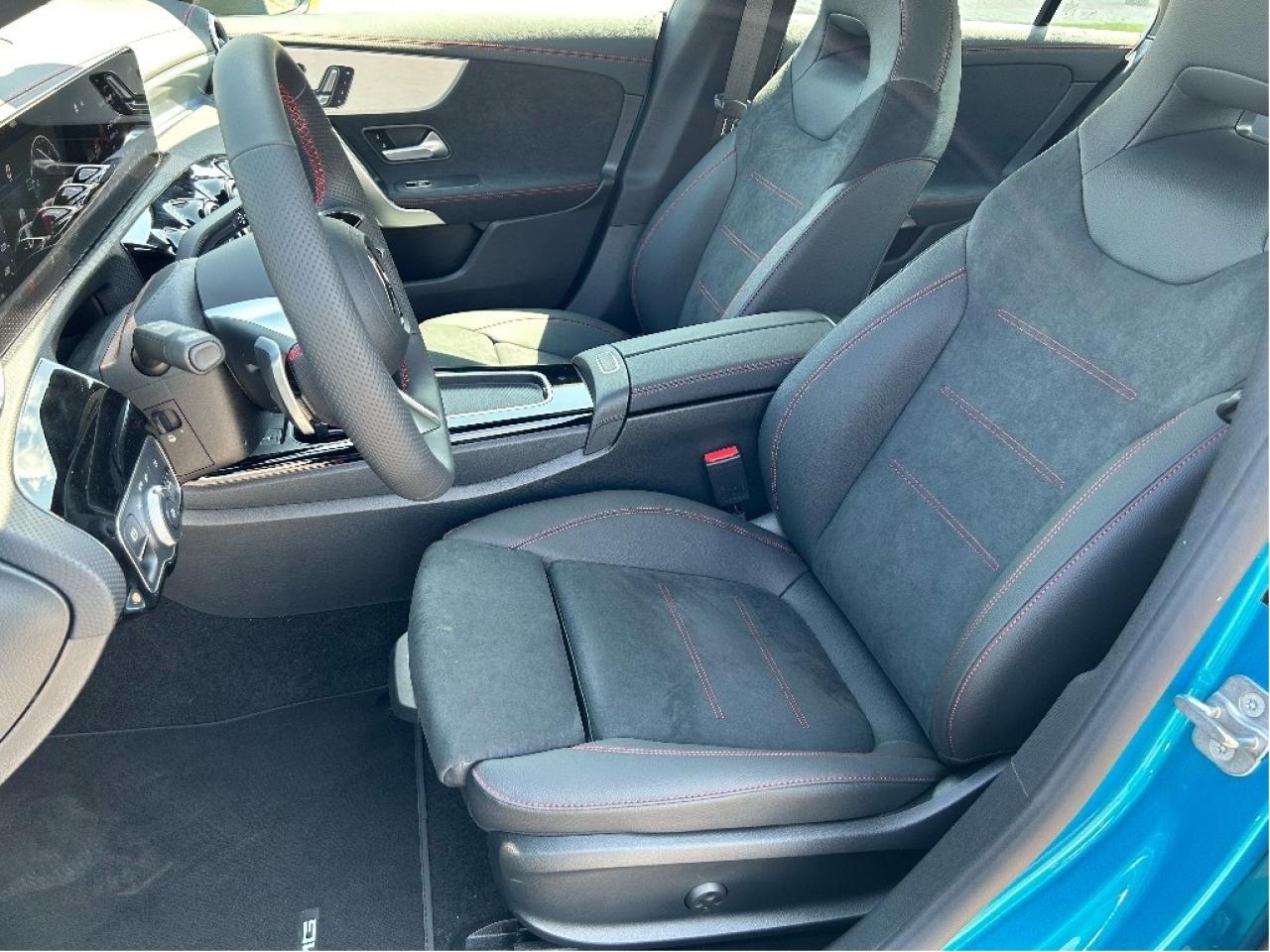 2025 Mercedes-Benz CLA 250 4MATIC Photo