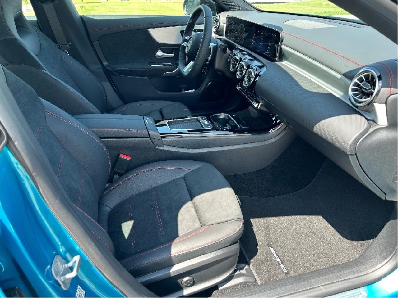 2025 Mercedes-Benz CLA 250 4MATIC Photo
