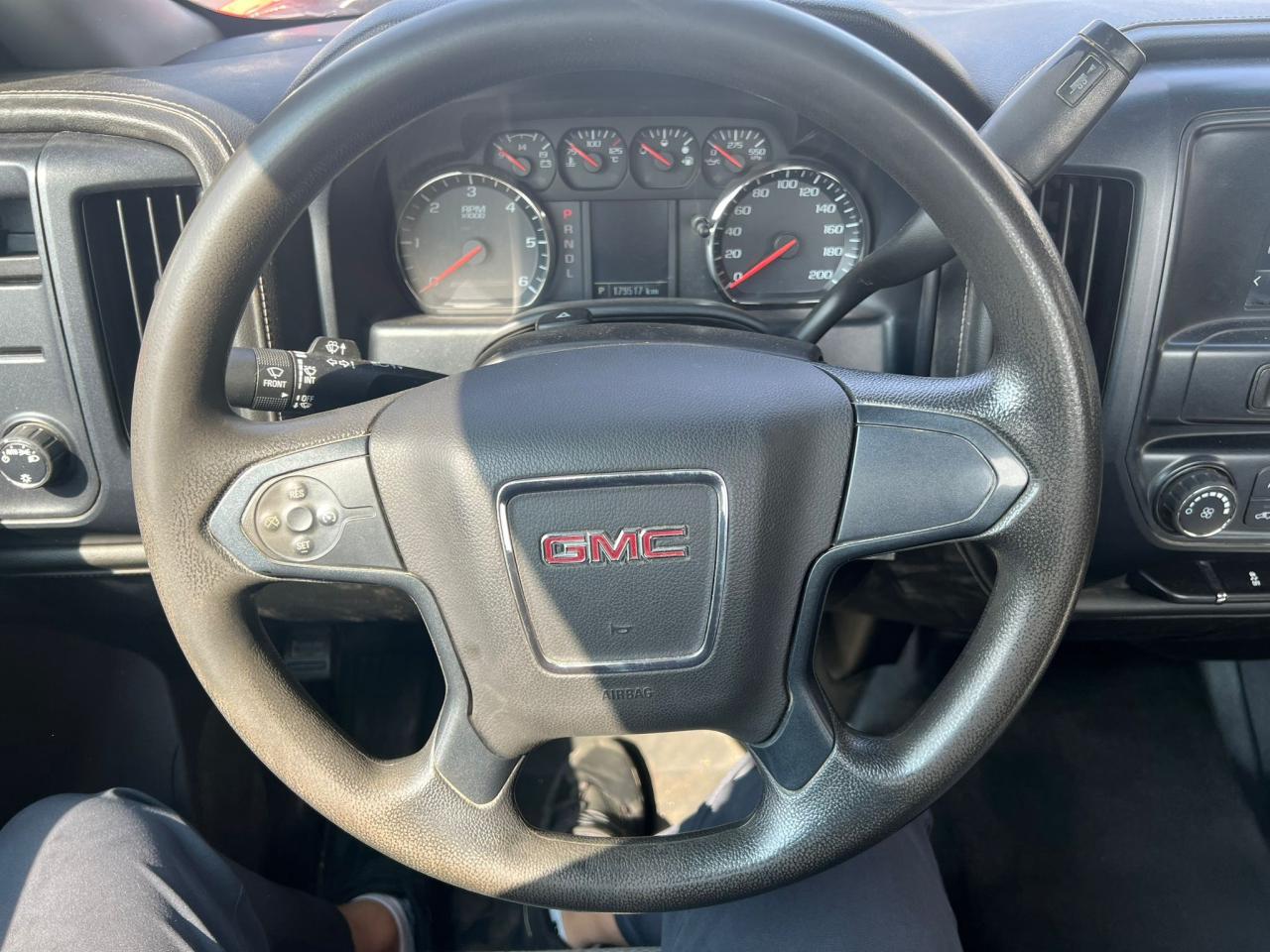 2017 GMC Sierra 1500 Bluetooth Alloy Well Maintained Photo