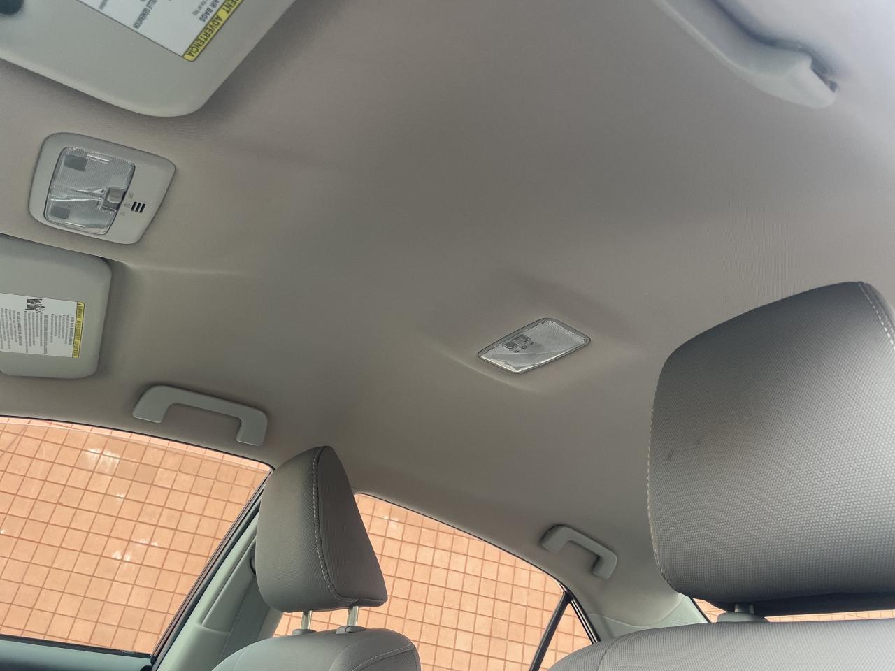 2014 Toyota Corolla LE /  4 DR AUTO /  ONE OWNER / YES ONLY 59005 !!! Photo