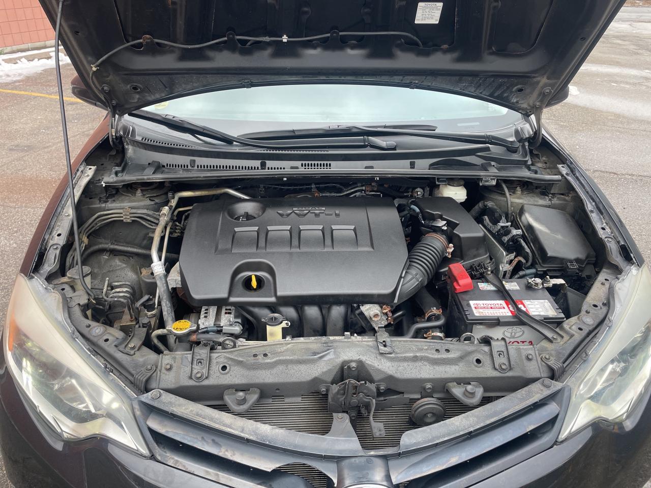 2014 Toyota Corolla LE /  4 DR AUTO /  ONE OWNER / YES ONLY 59005 !!! Photo