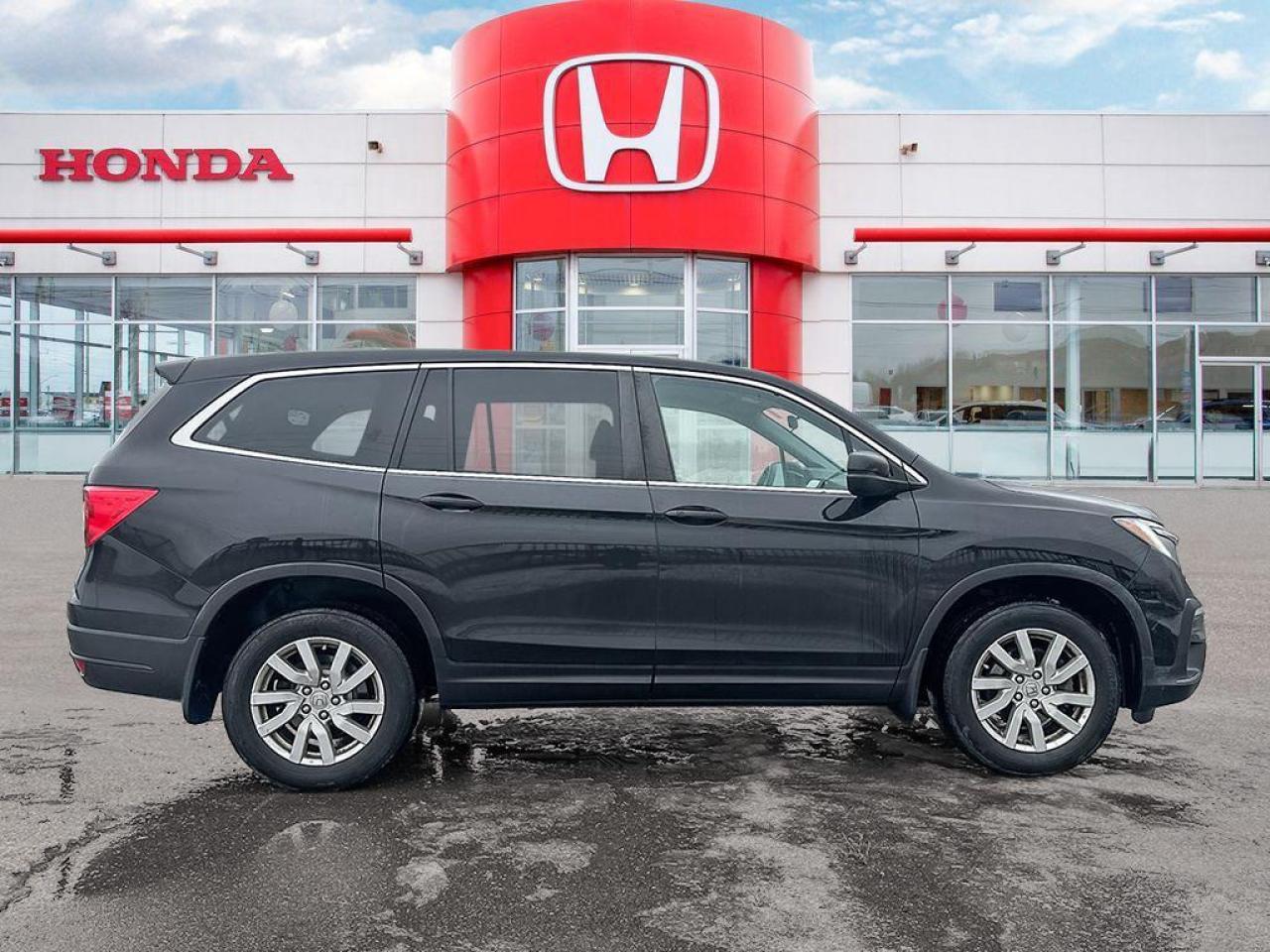 2020 Honda Pilot LX Photo