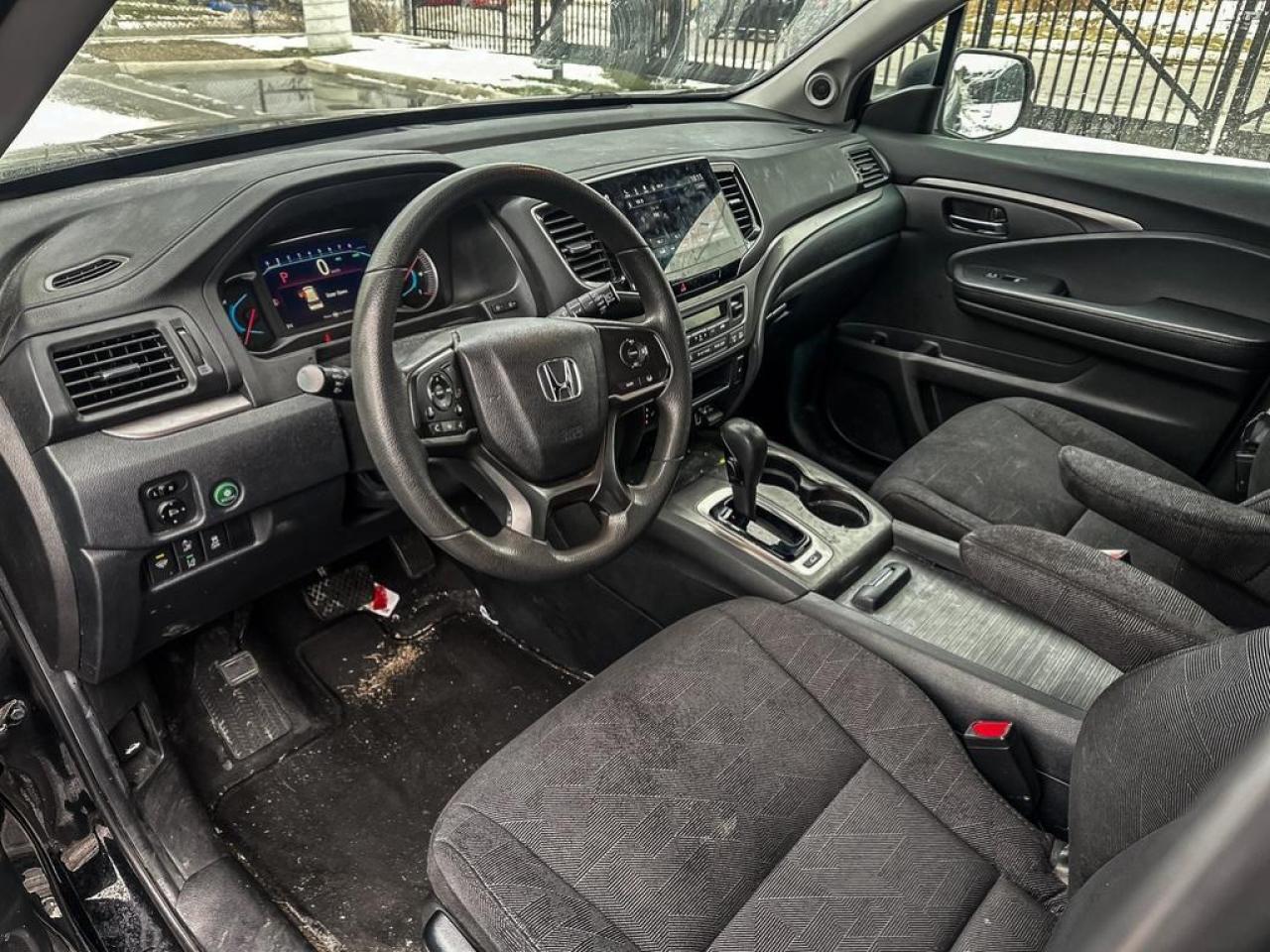 2020 Honda Pilot LX Photo